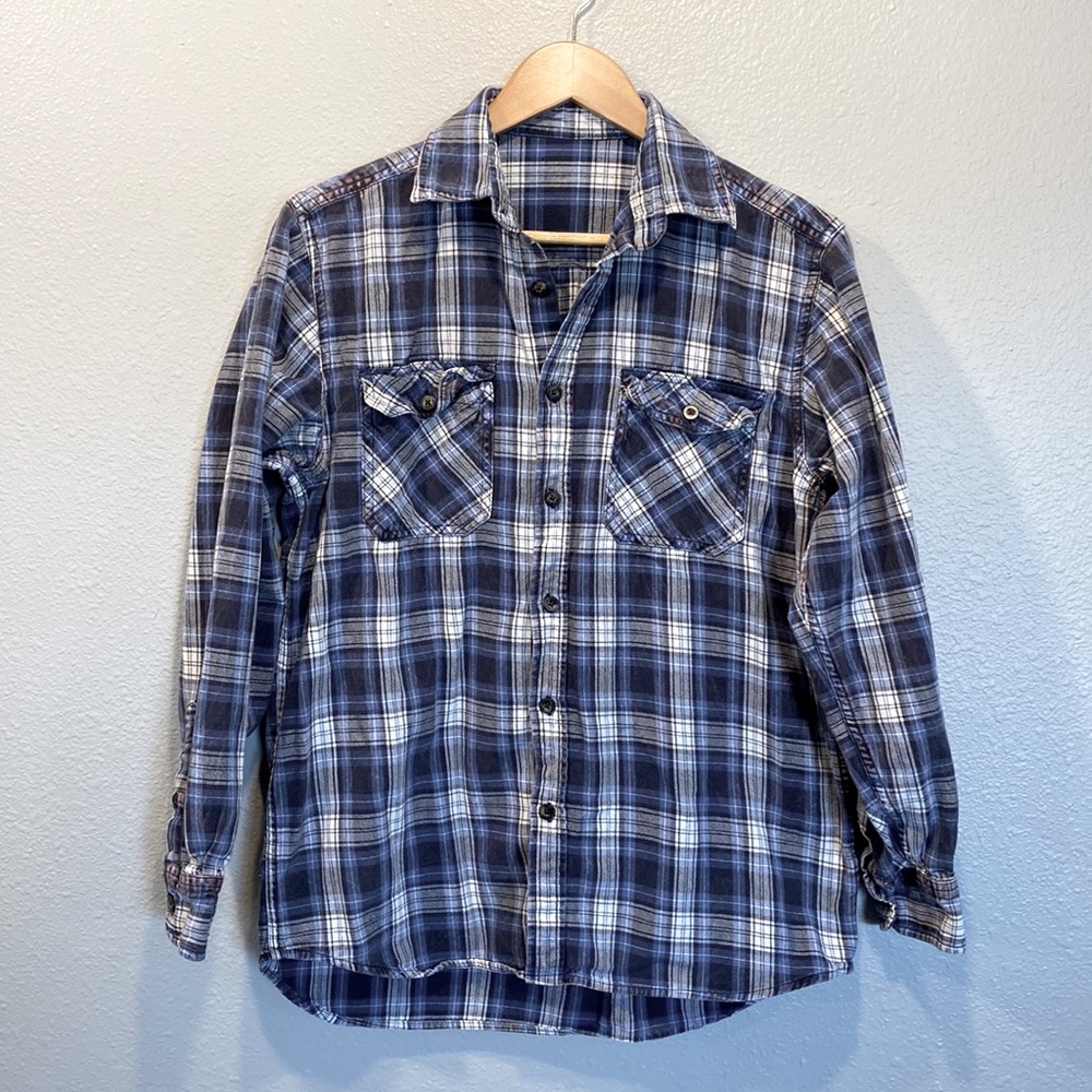Blue & white Flannel